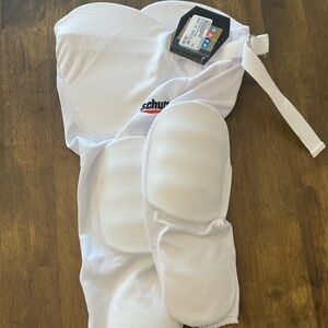 Football pants with pads